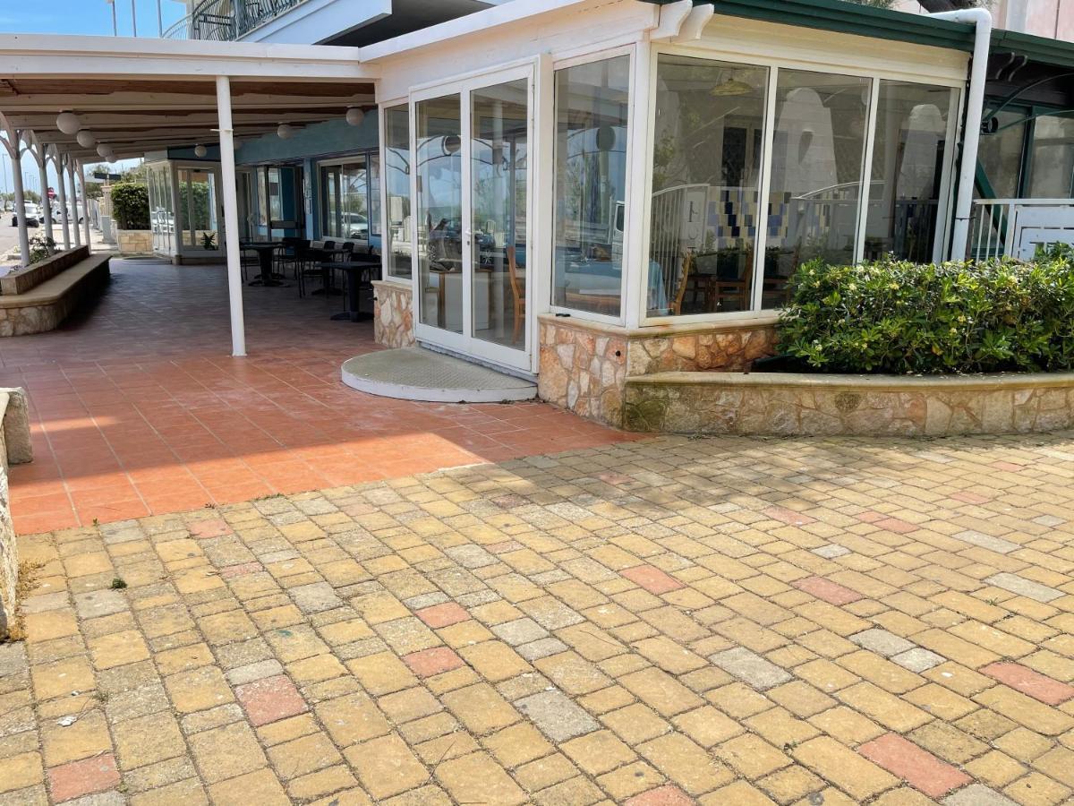 Gatto Bianco Casalabate Hotel เลชเช ภายนอก รูปภาพ