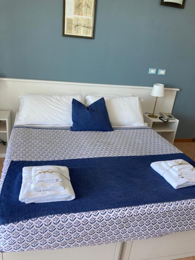 Gatto Bianco Casalabate Hotel เลชเช ภายนอก รูปภาพ